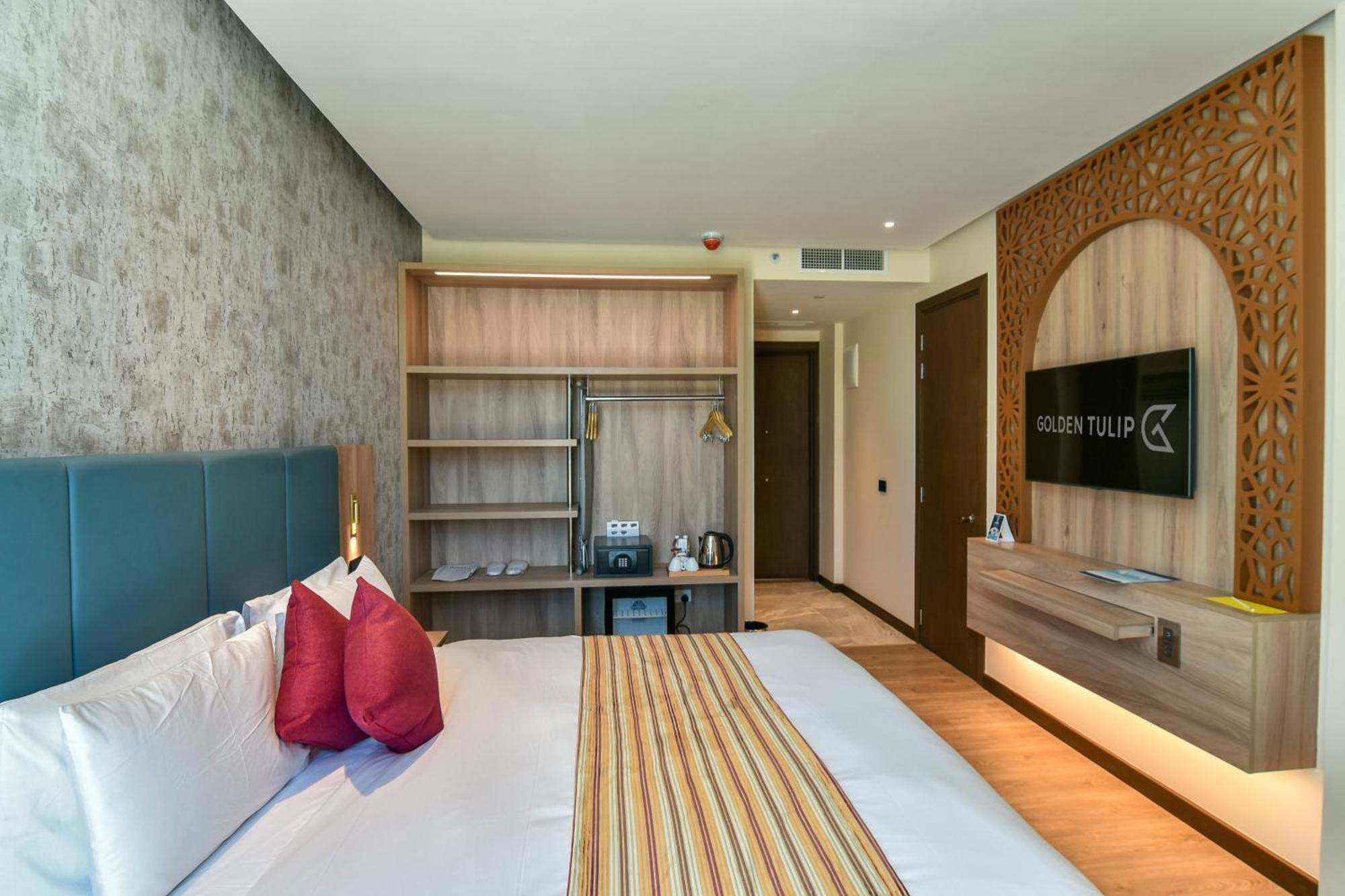 Golden Tulip Airport Hotel&spa Hotel Sansibar